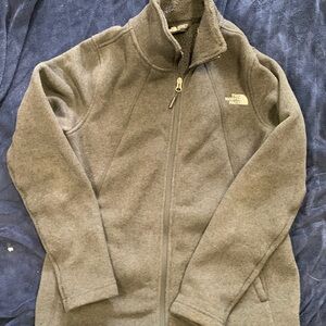 The North Face women’s jacket med